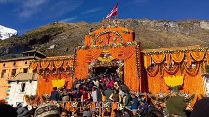 श्री बदरीनाथ धाम के कपाट खुलने की तिथि बसंत पंचमी को नरेंद्रनगर राजमहल में होगी तय