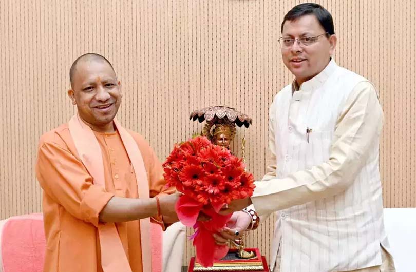 CM Yogi and CM Dhami