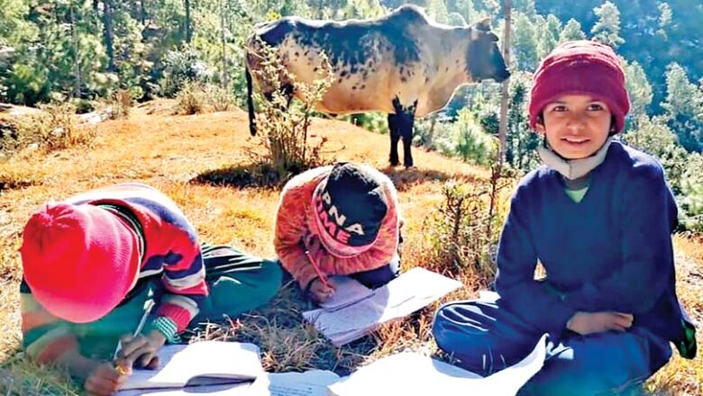 शिक्षा में अनूठे प्रयास करते उत्तराखंड के शिक्षक