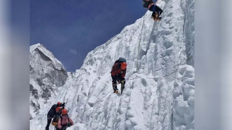 युवा हिमालयी श्रृंखला की सबसे ऊंची चोटी, मॉउंट एवरेस्ट पर उत्तराखंड राज्य के तीन युवा राष्ट्रीय कैडेट ने किया सफलतापूर्वक आरोहण