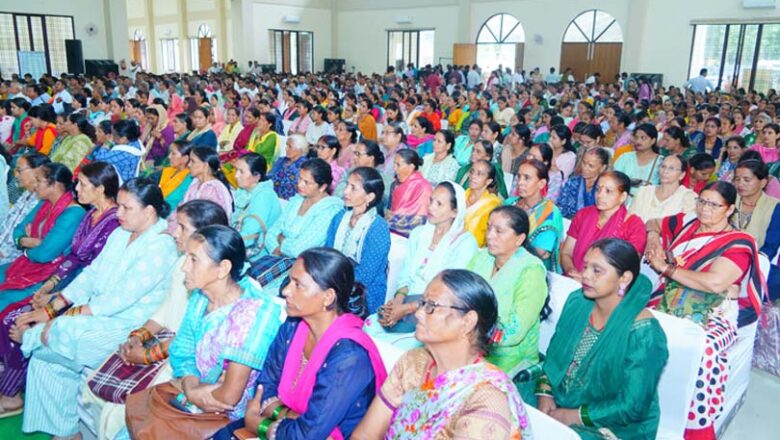 एप्पल, कीवी मिशन से काश्तकार हो रहे मालामाला
