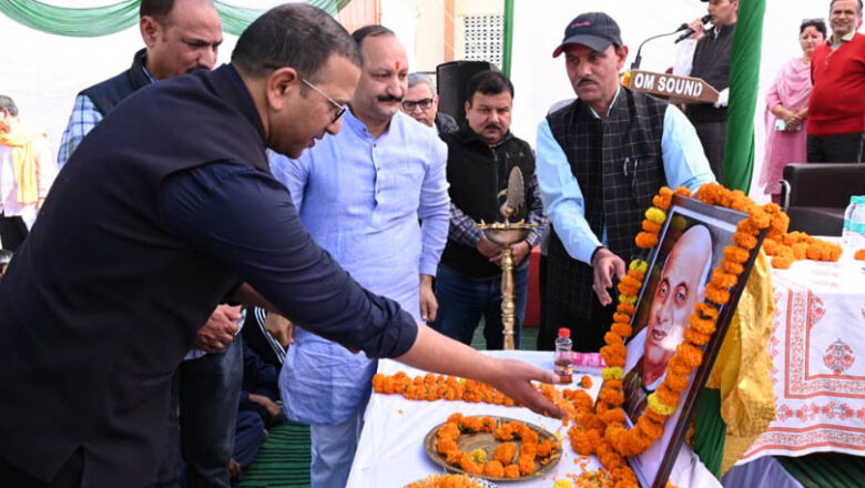 एकता की डोर में बंधे कदम – एकता दिवस पर पदयात्रा में शामिल हुए हजारों लोग