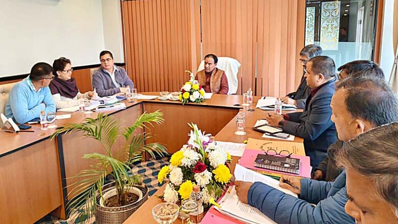 सहकारी संघों में तैनात होंगे प्रोफेशनल एमडी : डॉ. धन सिंह रावत