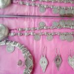 विलुप्ति की कगार पर पहाड़ की पारंपरिक आभूषण संस्कृति: ‘बुलाक’ से ‘खगाली’ तक खोती विरासत
