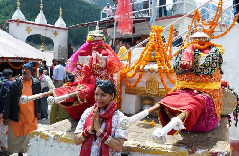 चारधाम यात्रा-2026 : मुखवा से गंगोत्री धाम रवाना हुई मां गंगा की डोली, कल खुलेंगे कपाट