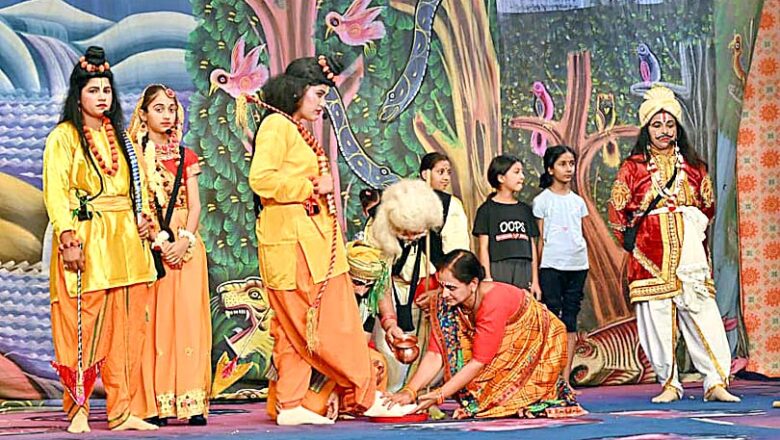 शीशमहल महिला रामलीला: केवट प्रसंग और राम-भरत मिलाप ने दर्शकों को किया भावविभोर