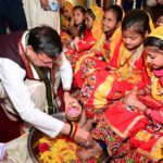 डोल आश्रम में सीएम पुष्कर सिंह धामी ने किया श्री पीठम स्थापना महोत्सव में प्रतिभाग, 1100 कन्याओं का पूजन