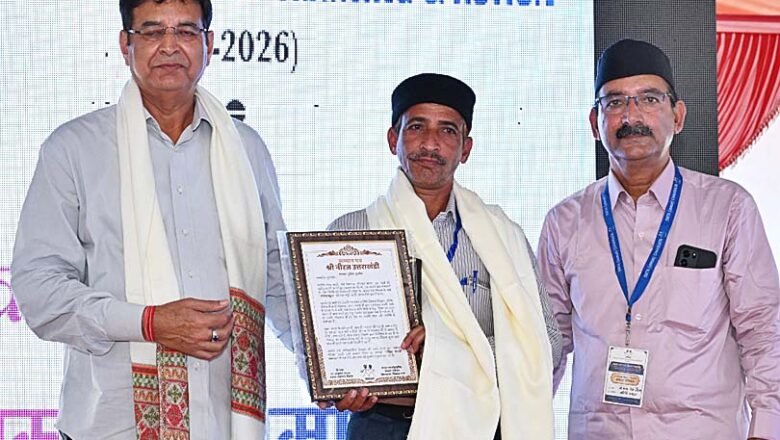 समता के 40वें स्थापना दिवस पर नीरज उत्तराखंडी को ‘शिक्षक सारथी सम्मान’